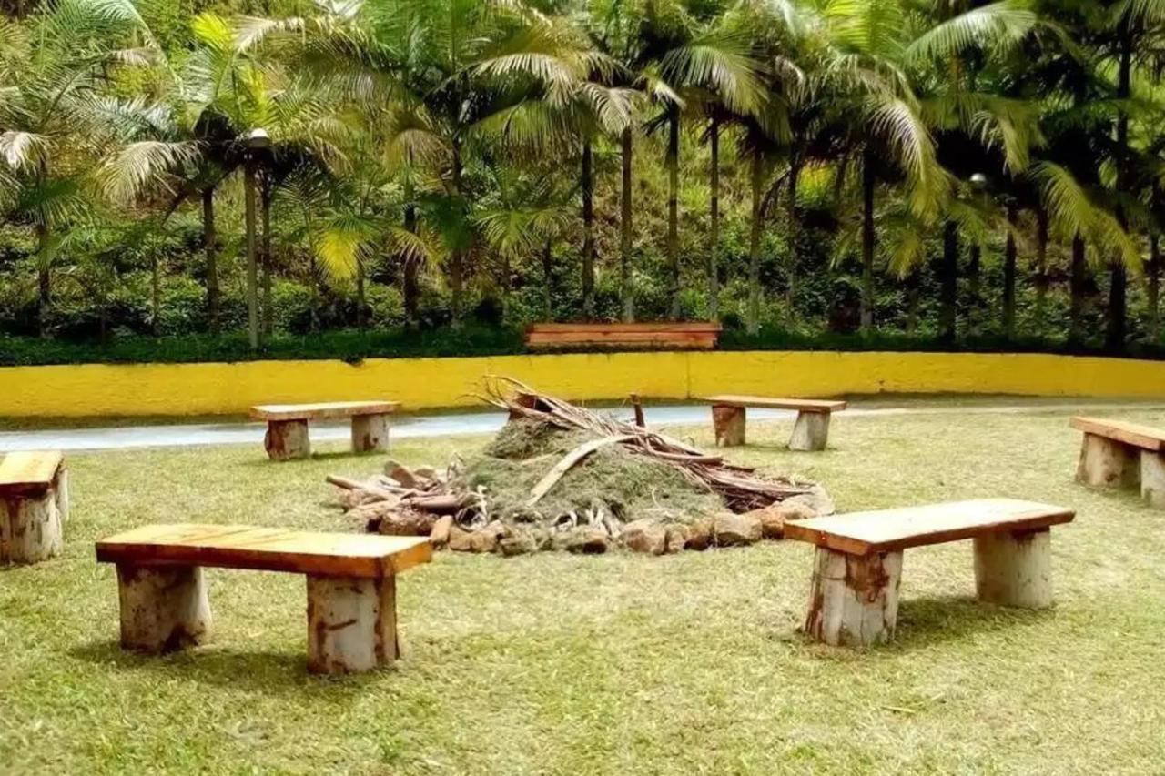 Pousada Vale das Flores São Francisco Xavier Exterior foto